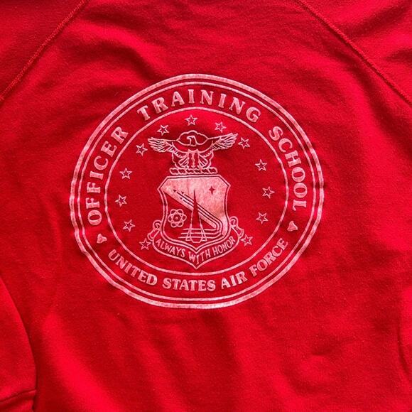 Vintage 70s/80s U.S. Air Force Officer Training School Sweatshirt sz Large Red - Picture 7 of 9